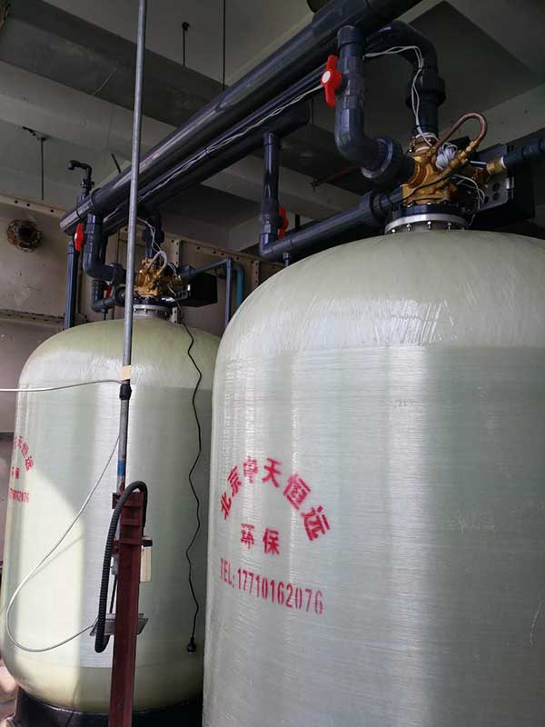 天津某換熱站采購35T雙罐同時運行全自動水處理設備
